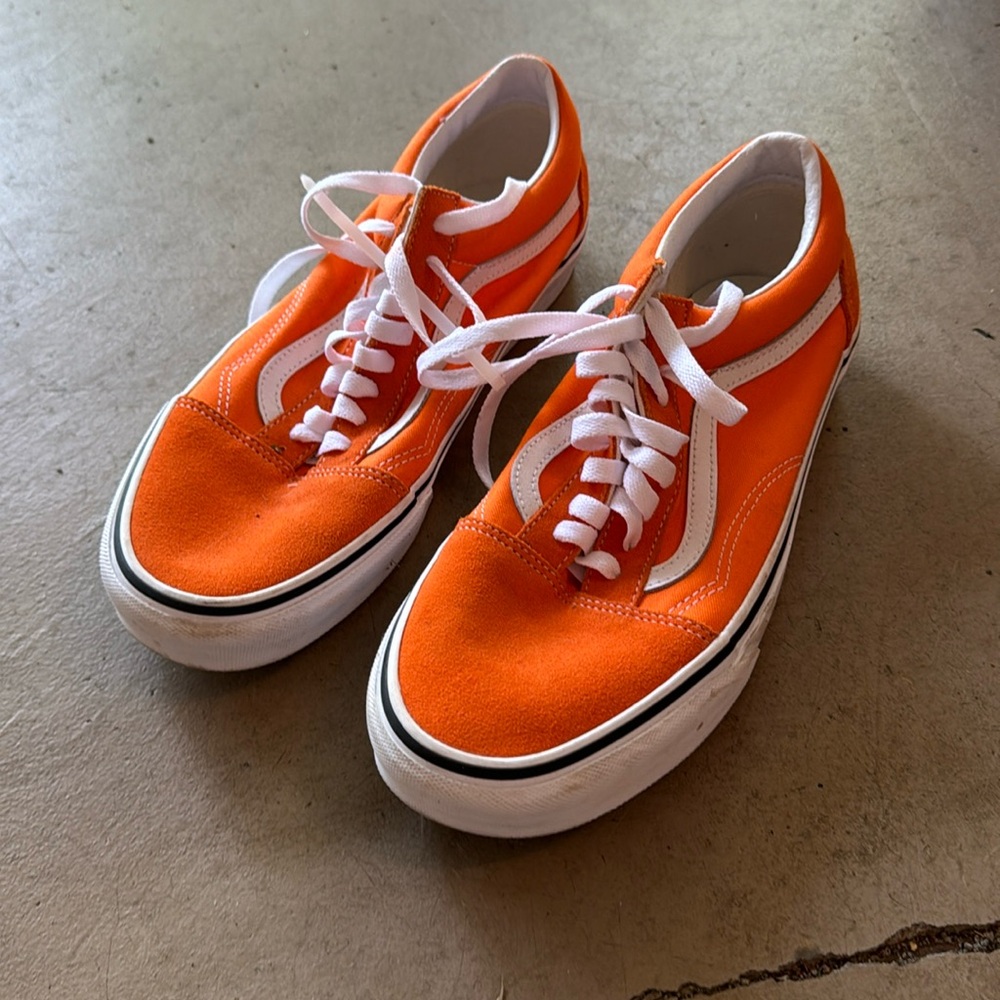 Orange Vans size 10 Men/12 women